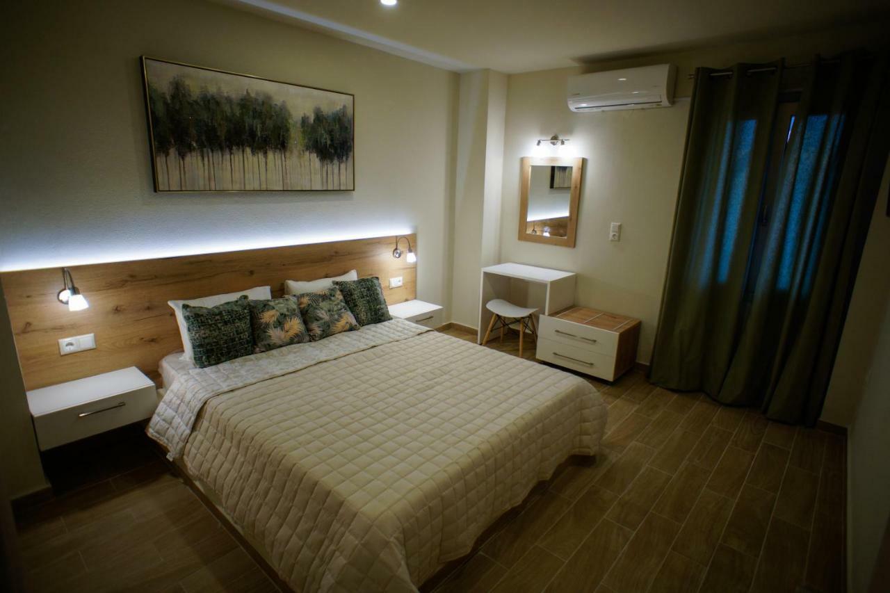 Apartament Sandika *